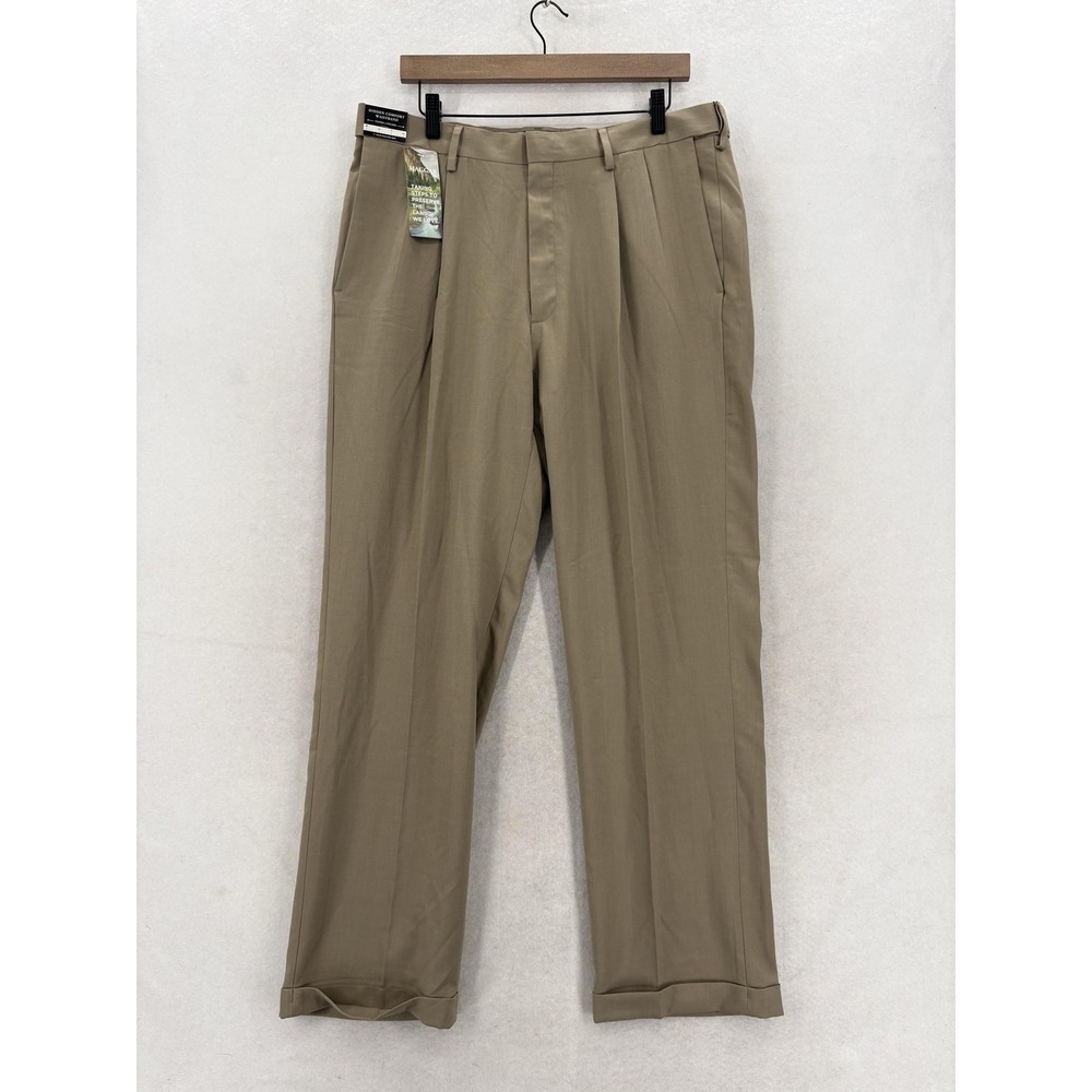 Haggar Premium Comfort Dress Pants Mens 36x32 Beige Classic Pleated Stretch NWT